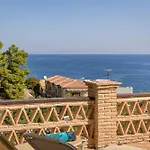 Mare Skinaria